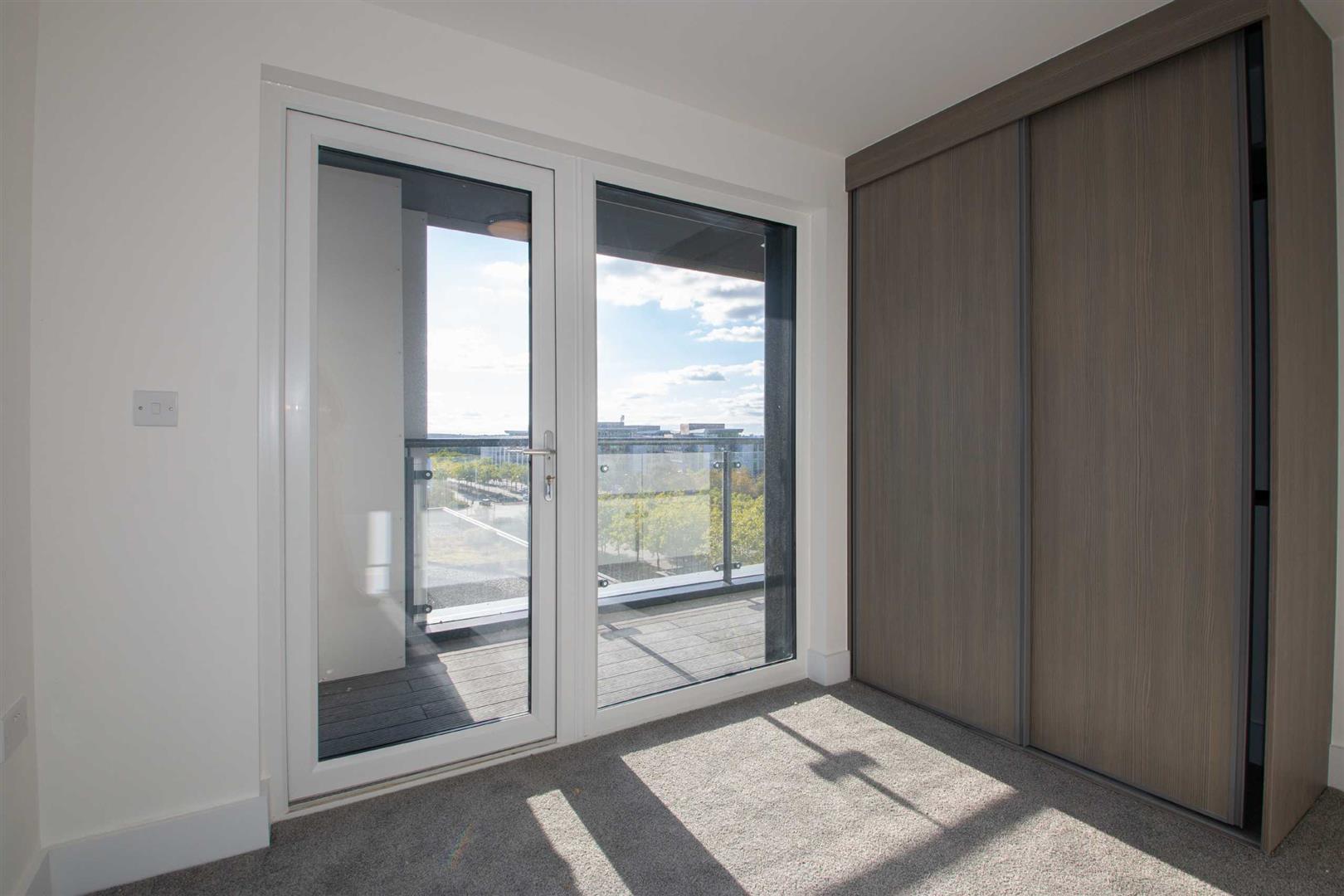 152 Silbury Boulevard, Milton Keynes
